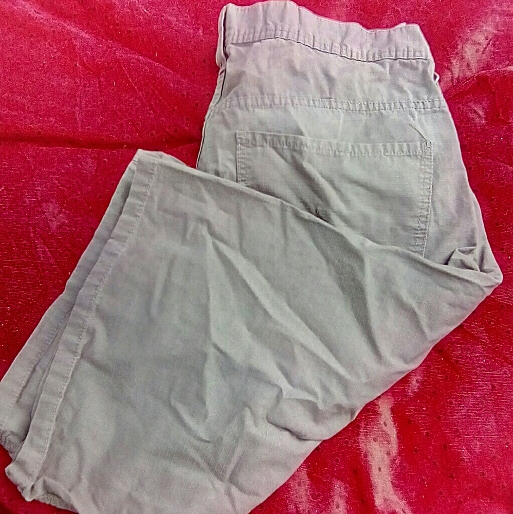 Shorts - Picture 4 of 4